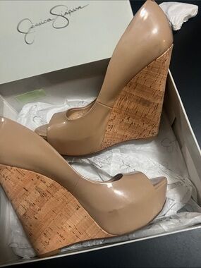 Jessica Simpson Nude Patent Cork Wedge Peep-Toe Pumps